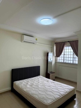 Room For Rent