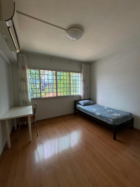 Common room to rent near Yew Tee MRT (for lady)