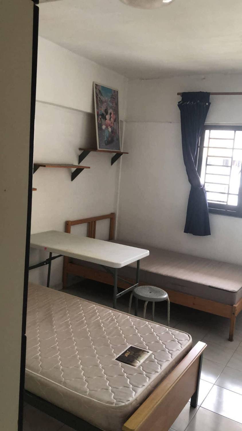 Couple common room $725/pax all-in — Blk 304 Ang Mo Kio