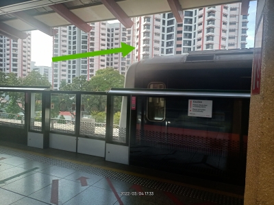 Corner Room for Ladies, Nearest Block from Lakeside MRT